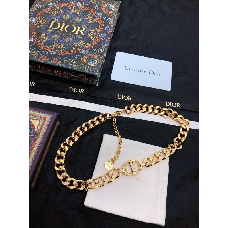 chr1st1an D10r necklaces